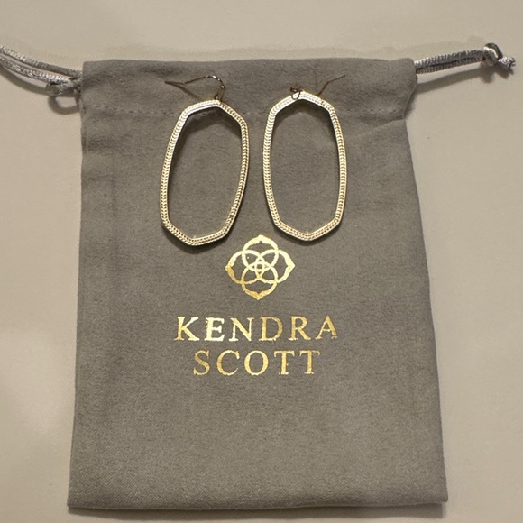Kendra Scott Danielle Open Frame Statement Gold Earrings - Picture 1 of 2